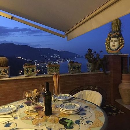B&B Martina Taormina Eksteriør billede